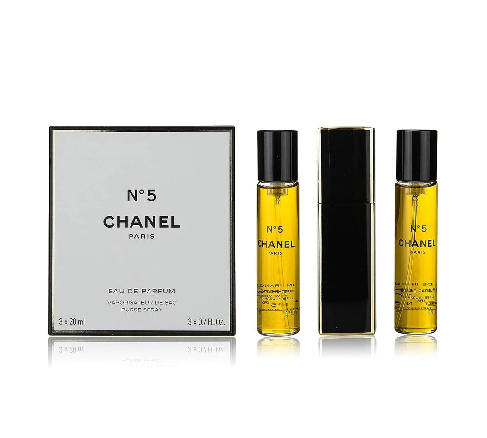 Chanel No.5 EDP Purse Spray and two refills, each in a 20ml bottle, displayed alongside the product packaging.