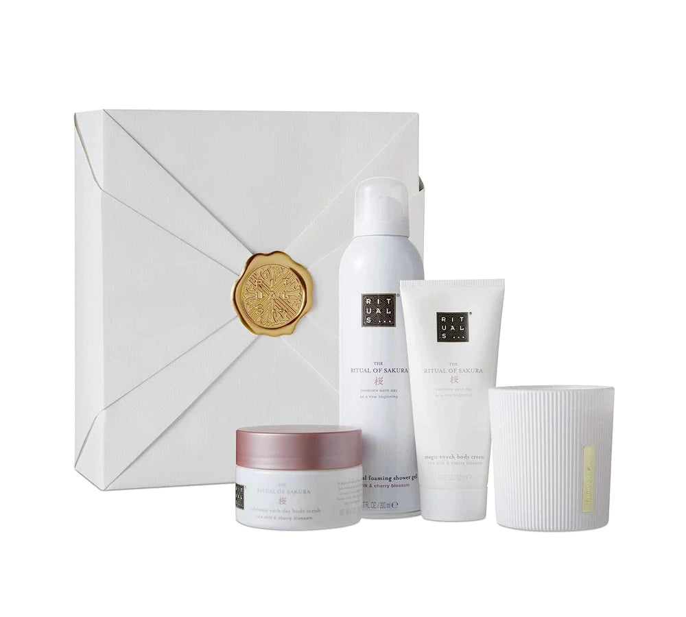 The Ritual of Sakura Medium Gift Set 2022-Body cream 100ml+Scented candle 140g+Scrub 125g+Shower gel 200ml