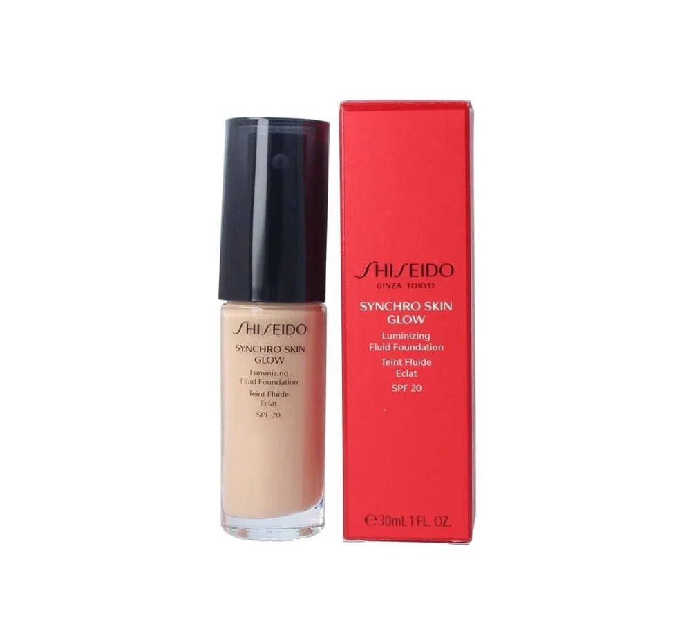 Shiseido Synchro Skin Glow Fluid Foundation in shade Neutral 3, 30ml, designed for a radiant, smooth finish.